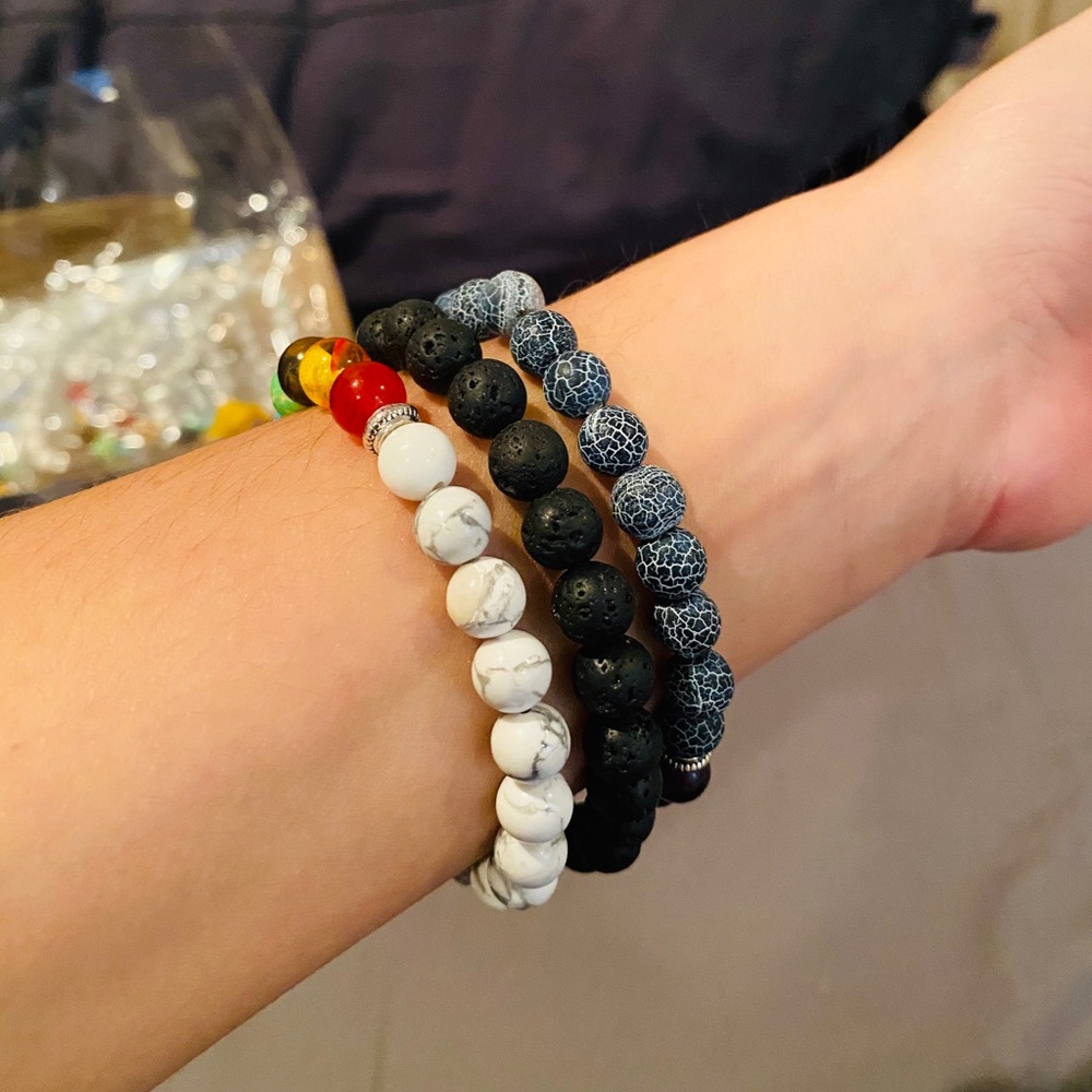 ✨3 for $25 blue 7 stone chakra healing bracelet. - Picture 3 of 5
